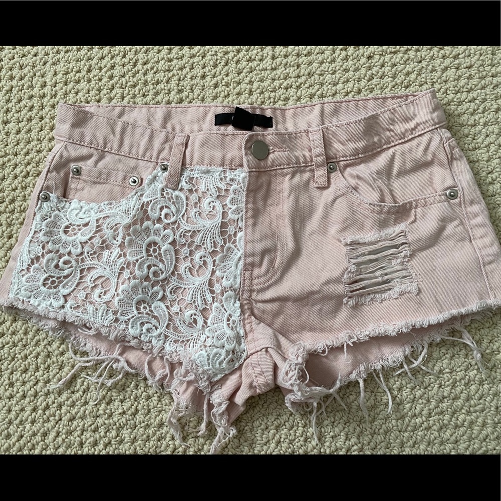 2/$20 Forever 21 pink crochet denim shorts size 26